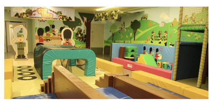 Play base Army museum