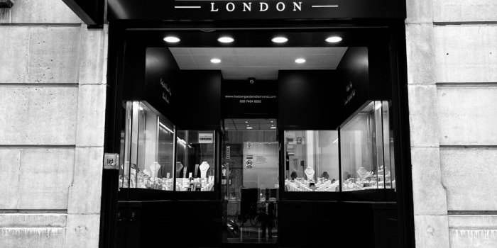 South Kensington - Les diamantaires de Hatton Garden et les orfèvreries de Silver vaults