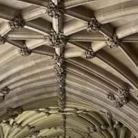 Londres caché : Cours, cryptes, coutumes et coffres-forts